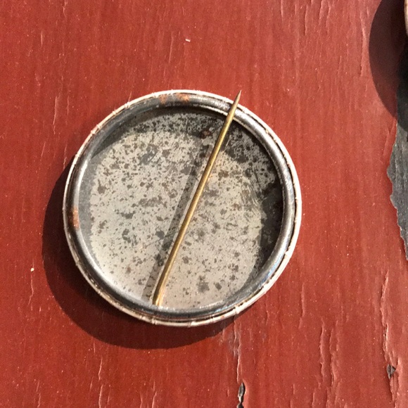 Vintage 60’s Civil Rights Black & White Peace Sign - Picture 3 of 4